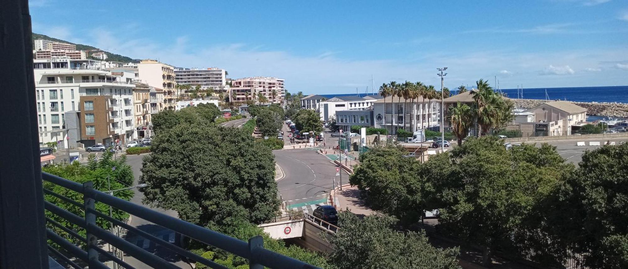 Appartement T2 Tout Confort Bastia  Exteriér fotografie